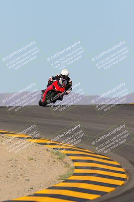 media/Oct-09-2022-SoCal Trackdays (Sun) [[95640aeeb6]]/Turns 9 and 10 (1050am)/